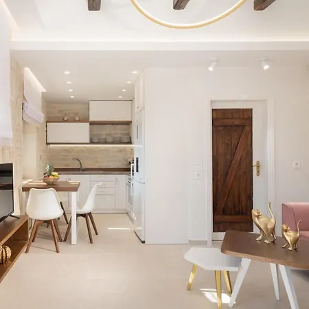 Dafni Villa, A Blissful Retreat With 40m2 Pool, By Thinkvilla Perama (Crete)